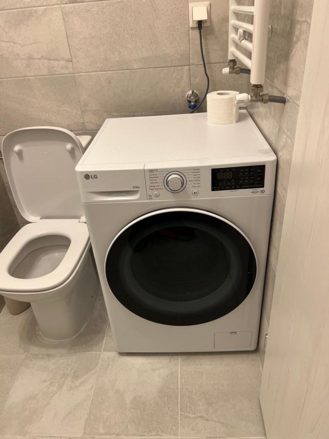 Apartament Garsoniera Bukareszt Zewnętrze zdjęcie